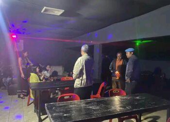 Personil Polres Dairi menggelar razia di beberapa tempat hiburan malam, Kamis (14-09-2023) dini hari.