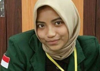 Almarhum Mahira Dinabila