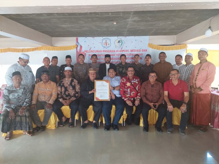 Peluncuran gampoeng mediasi Dewan sengketa Indonesia (DSI) di desa juempa Berghang kecamatan Tanah luas kabupaten Aceh Utara Minggu 17/09/2023.