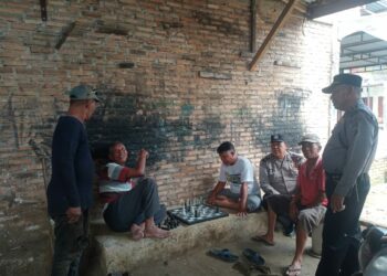 Polsek Kualuh Hulu yang dipimpin oleh Kapolsek AKP Ghulam Yanuar Lutfi terus melakukan sosialisasi kepada warga, Senin (18/09/2023).