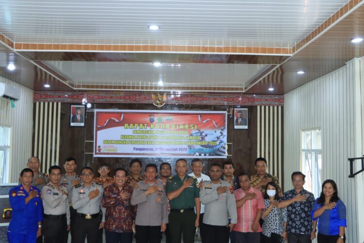 Rapat Kordinasi Lintas Sektoral di Aula Pusuk Buhit Mako Polres Samosir dalam rangka kesiapan pelaksanaan Event Aqua Bike Word Championship 2023 di Perairan Danau Toba untuk wilayah Kabupaten Samosir.