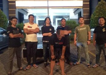 Tim Alpha ROTR Polresta Manado berhasil mengamankan terduga pelaku kasus persetubuhan terhadap anak pada dini hari tadi. Terduga pelaku tersebut telah diidentifikasi sebagai MJL (21 tahun) yang beralamat di Kelurahan Singkil Dua Lk II, Kecamatan Singkil, Kota Manado, Selasa (26/9/2023).