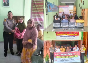 Pelaksanaan kegiatan bakti sosial, Kapolsek NA IX-X, AKP Panji Nugara, STK, MH bersama personil bagi sembako kepada masyarakat di Kampung Bebas Narkoba Desa Kampung Pajak, Kecamatan NA IX-X, Kabupaten Labuhanbatu Utara, Rabu (04/10/2023) sekira pukul 11.30 WIB