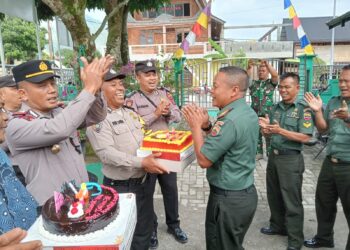 Surprise HUT TNI diadakan di Mako Koramil 03 Pangururan, Koramil 01 Simanindo, Koramil 02 Nainggolan, Koramil 04 Harian Boho dan Koramil 26 Palipi.