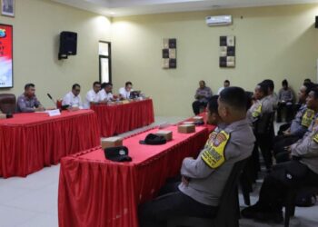 Badan Pemeriksa Keuangan Republik Indonesia (BPK-RI) telah melakukan pemeriksaan terinci terhadap efektivitas pemolisian masyarakat melalui petugas Bhabinkamtibmas di Mako Polresta Manado. Pemeriksaan tersebut mencakup periode Tahun 2022 hingga Triwulan III 2023, Senin (9/10/2023) pagi.