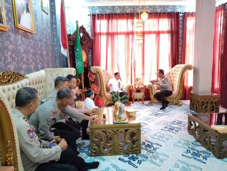 Tim Operasi Nusantara Cooling System (ONCS) mengunjungi kediaman Habib Umar Al-Mutohar di Gunungpati, Kota Semarang pada hari Selasa siang, 10 Oktober 2023.
