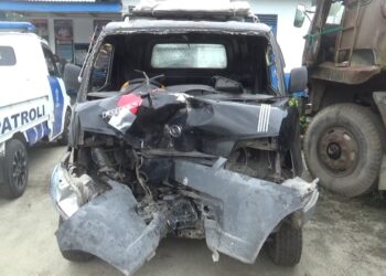 DIAMANKAN : Barang bukti mobil pikap dan sepeda motor yang terlibat tabrakan di Jalan Umum Perbaungan-Pantaicermin, tepatnya di Jalan Tengku Rizal Nurdin, Kelurahan batangterap, Kecamatan Perbaungan, Sergai diamankan di Unit Gakkum Pos Lantas Sei Sijenggi. (Foto Dok/Satlantas Polres Sergai)