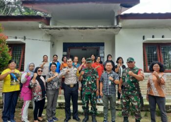 Bhabinkamtibmas Kelurahan Gurilla dan Bah Sorma, Aipda Vicktorson S. Garingging ST hadir mewakili Kapolsek Siantar Martoba sebagai Fasilitator di Balai penyuluhan KB Kecamatan Siantar Sitalasari, Jalan Parbebsi, Kelurahan Gurilla, Kecamatan Siantar Sitalasari, Kota Pematangsiantar, Jumat (13/10/2023) sekira pukul 10.00 Wib.