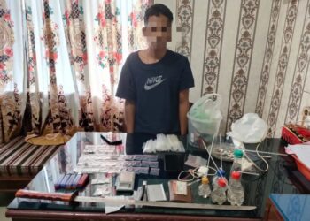 DITANGKAP: Rusli (41) bandar sabu-sabu ditangkap Ditpolairud Polda Sumut di pesisir pantai Jalan Kampar Kelurahan Belawan I, Kecamatan Medan Belawan, Kota Medan, Rabu (18/10/2023). (Foto Dok/Polda Sumut)