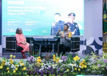 BERI KULIAH UMUM: Kapolda Sumut, Irjen Pol Agung Setya Imam Effendi, memberikan kuliah umum di USU, Senin (23/10/2023). (Foto Dok/ Polda Sumut)