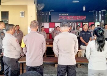 Polresta Manado mengukuhkan komitmen personelnya dalam membangun keimanan dan ketaqwaan kepada Tuhan Yang Maha Esa melalui kegiatan Binrohtal (Bimbingan Rohani dan Mental)
