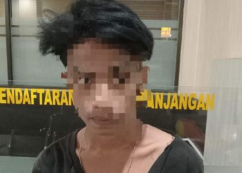 Pelaku AR seorang pria berusia 17 tahun, telah melakukan perbuatan tersebut terhadap anak perempuan AJL, yang berusia 15 tahun