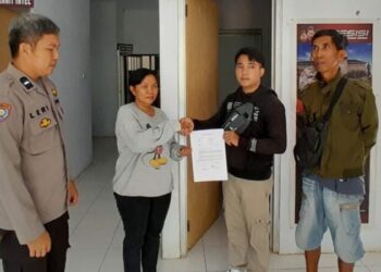 Piket SPKT (Sentra Pelayanan Kepolisian Terpadu) yang dipegang oleh Aipda J Kumambong telah berhasil melaksanakan kegiatan problem solving dalam kasus pengancaman serius.