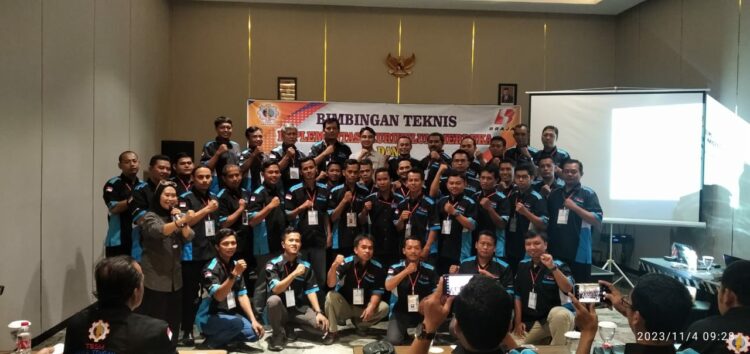 Musyawarah Guru Mata Pelajaran (MGMP) Teknik Sepeda Motor (TSM) Jawa Tengah menggelar kegiatan Bimbingan Teknis (Bimtek) Implementasi Kurikulum Merdeka dan Konversi Sepeda Motor Listrik se-Jawa Tengah di Grand Wijaya Hotel Kabupaten Pemalang Jawa Tengah.

Kegiatan Bimtek tersebut berlangsung selama 3 hari sejak Jumat, 3 November 2023 hingga Minggu, 5 November 2023.