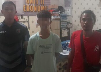 Pelaku, RA, berusia 15 tahun, beralamat di Malendeng LK V, Kecamatan Tikala Kota Manado (Foto : Dok/Polresta Manado)