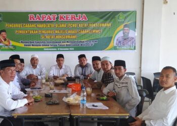 Pengurus Cabang Nahdatul Ulama (PCNU) Lhokseumawe menggelar Rapat Kerja untuk menyempurnakan kepengurusan Majelis Wakil Cabang (MWC) tingkat kecamatan se-Kota Lhokseumawe. Kegiatan tersebut digelar di Coffee Time, Lhokseumawe, Selasa (7/11/2023).
