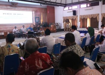 Public Hearing Raperda Pemeliharaan Kerukunan Umat Beragama berlangsung di Ruang Adipura Balai Kota Tegal, Rabu (8/11/23) siang.