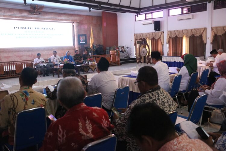 Public Hearing Raperda Pemeliharaan Kerukunan Umat Beragama berlangsung di Ruang Adipura Balai Kota Tegal, Rabu (8/11/23) siang.