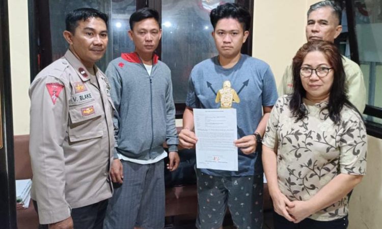 Piket SPKT (Sentra Pelayanan Kepolisian Terpadu) Polsek Malalayang aktif melakukan kegiatan problem solving untuk menangani permasalahan kenakalan terhadap orang atau barang yang terjadi di Kelurahan Winangun Dua, Kecamatan Malalayang, Kota Manado.