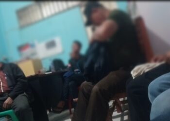 Tujuh orang terlapor 1 kali mangkir saat panggilan polisi, kemudian saat konfrontasi unit PPA Polres Nias dari 7 orang terlapor 1 orang tidak hadir, kanit PPA Polres Nias akan gelar kembali, konfrontasinya dilaksanakan di ruang unit PPA Polres Nias pada jumat 10/11/2023.