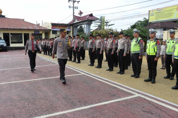 Pengecekan Personil Polres Dairi, Sarana dan Prasarana dalam rangka Kesiapan Pengamanan Even Internasional Aquabike Jetski Word Championship Tahun 2023 di Wilayah Hukum Polres Dairi. Rabu 15-11-2023