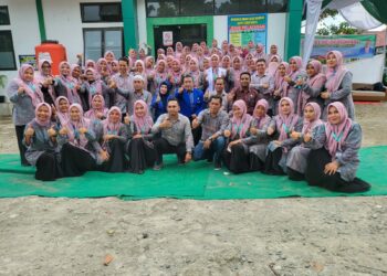 Puskesmas Paya Bakong dari Tanggal 14 November sampai 16 November 2023, di lakukan kembali penilaian dari berbagai aspek pelayanan KMP, UKM dan UKP disebut juga Re-Akreditasi, Kepala Dinas Kesehatan, Amir Syarifuddin, SKM.,MM beserta Kabid Kesmas dan Tim TPCB turut hadir pada acara pembukaan dan penutupan.