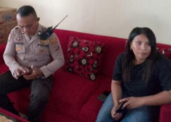 Pada hari Rabu, tanggal 22 November 2023, sekitar pukul 10.22 WITA Bhabinkamtibmas Kel. Molas, Bailang, dan Pandu Aiptu Jefry Manuas, melakukan Pulbaket intensif terhadap Orang Tua dan Keluarga Pelaku Pencabulan.