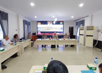 PENCEGAHAN TERORISME: Tim Supervisi dan Penelitian Puslitbang Polri yang dipimpin oleh Kapuslitbang Polri Brigjen Pol Iswyoto Agoeng Lesmono Doeta MSi mengunjungi Polrestabes Medan, dalam rangka membahas pencegahan terorisme, Senin (27/11/2023).(Foto Dok/Polrestabes)