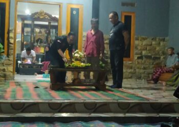 Dewan Pimpinan Cabang (DPC) Lembaga Investigasi Negara (LIN) Kabupaten Purbalingga merayakan Hari Ulang Tahun (HUT) Ke-1. Kegiatan tasyakuran ini diselenggarakan di kediaman rumah Bapak. Saridi dan dihadiri Ketua Sangga Langit Purbalingga, Ketua Umum Garda Anak Bangsa (GAB), Ketua BPPI, tokoh masyarakat dan tokoh agama Purbalingga.