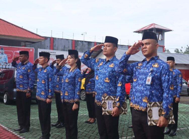 Lembaga Pemasyarakatan (Lapas) Kelas IIB Bitung Kanwil Kemenkumham Sulawesi Utara menggelar upacara bendera dalam rangka peringatan Hari Ulang Tahun Korps Pegawai Republik Indonesia (KORPRI) Ke-52 Tahun 2023. Rabu (29/11/23).