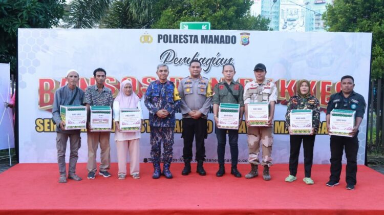 Lapangan Apel Mako Polresta Manado menjadi saksi atas kegiatan Bakti Sosial (BAKSOS) dan Bakti Kesehatan (BAKKES) yang diselenggarakan oleh Polresta Manado, dalam rangka memperkuat semangat pelayanan kepada masyarakat. Acara ini diresmikan melalui sambutan yang penuh inspirasi oleh Kapolresta Manado, Kombes Pol Julianto P. Sirait, S.H.,S.I.K, serta dihadiri oleh Kapolda Sulut, Irjen Pol Drs. SETYO BUDIYANTO, S.H.,M.H,.