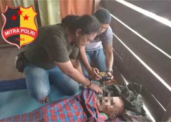 Insiden berdarah ini terjadi di Dusun Ajangpulu, Desa Lappae, Kecamatan Tellu Setingge, Bone. Identitas pelaku Syamsu (40) yang merupakan kemanakan dari Korban Tonggo (49).