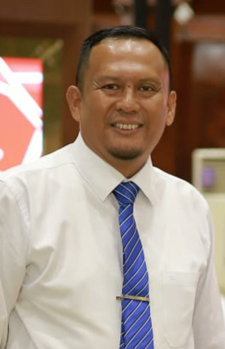 Plt Kadis Perindagkop Nagan Raya Arafik Karim