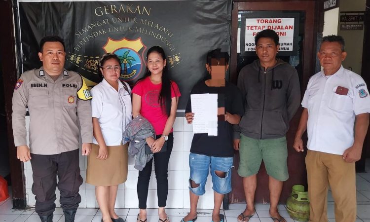 Bripka Eben, Bhabinkamtibmas di Kelurahan Wanea dan Tanjung Batu, berhasil menyelesaikan sebuah kasus pencurian yang melibatkan seorang remaja berusia 16 tahun, CE. Pekerjaan sebagai pelajar, CE mencuri satu tabung gas LPG ukuran 3 kg milik keluarga Budiman Rawung.