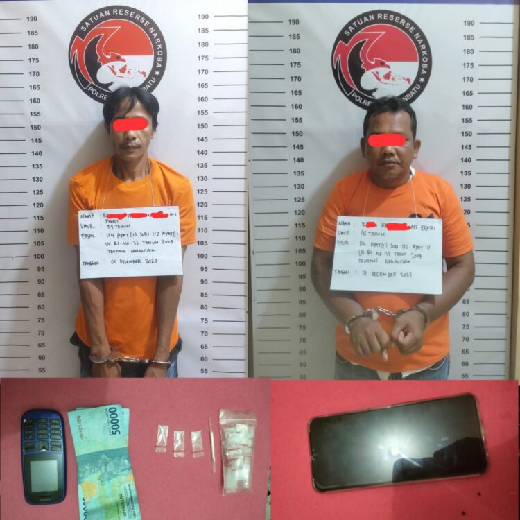 Tim Opsnal Satres Narkoba Polres Labuhanbatu menangkap 2 orang berinisial RAN alias Pandi Lk, 39 thn, warga Jl.Akasia Kel.Padang Matinggi Kec.Rantau Utara Kab. Labuhanbatu dan ZH alias Zefri Lk, 46 thn warga Lingkungan Bangunan Kel.Padang Matinggi Kec.Rantau Utara Kab.Labuhanbatu berikut sejumlah barang bukti Narkoba jenis sabu-sabu serta uang tunai hasil penjualan sabu.