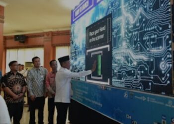 Peluncuran Gerakan OKI Go Digital And Paperless Sisteming di Kantor Bupati OKI, Rabu, (6/12/23).