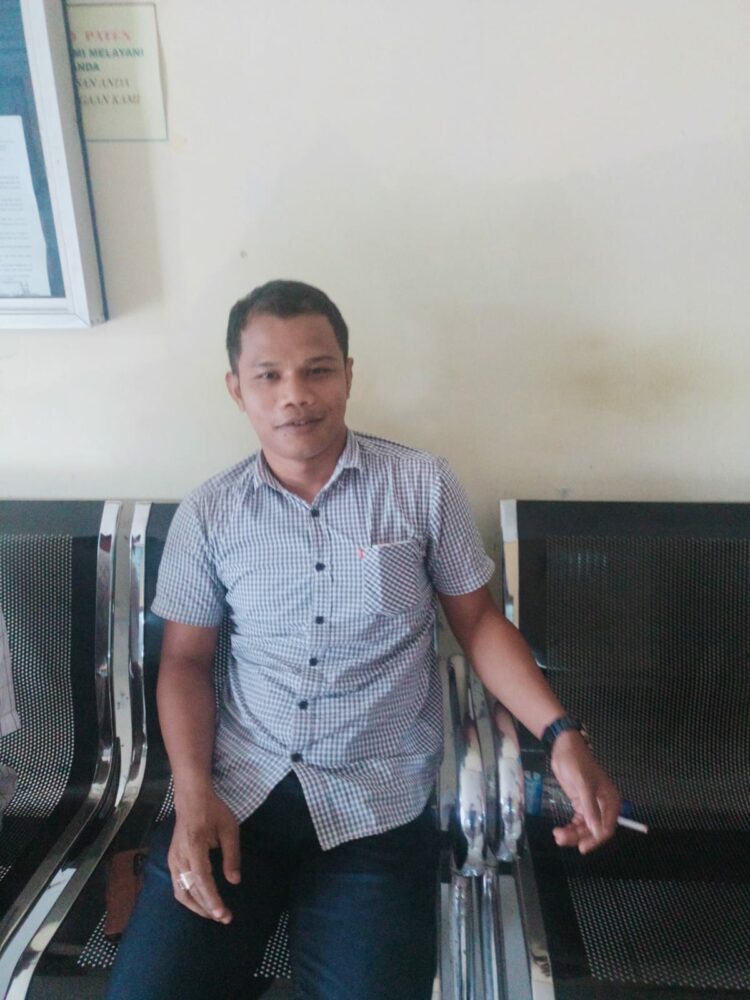 Imran Geuchik Gampong Tunong Krueng Paya Bakong Aceh Utara