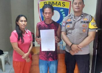 Bhabinkamtibmas (Bhabinkatibmas) Kelurahan Aiptu D Sukoroharjo melaksanakan kegiatan Problem Solving di Mako Polsek Tuminting. Kegiatan tersebut menjadi penting setelah adanya laporan penganiayaan yang dilakukan oleh seorang pria bernama Jemmy Manopo, berusia 39 tahun, pekerja buruh, dan beragama Islam, dengan alamat di Kelurahan Islam Dua, Lingkungan 5, Kamis (14/9/2023).