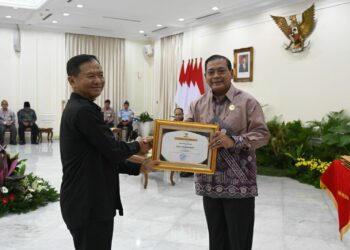 Kota Sabang yang merupakan wakil Provinsi Aceh, berhasil meraih juara ke tiga Apresiasi Keterbukaan Informasi Publik Nasional. Kuta Barat berhasil masuk nominasi bersama tujuh desa lainnya untuk wilayah Indonesia Barat.