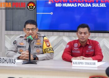 Kabid Humas Polda Sulsel Kombes Pol Komang Suartana dan Kalapas Takalar