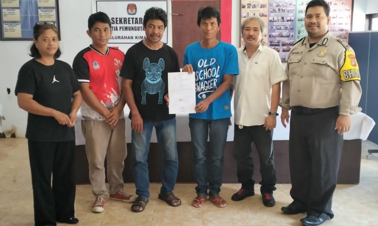Bhabinkamtibmas Polsek Mapanget, Bripka Michael Wentuk, berhasil menyelesaikan konflik agraria melalui kegiatan problem solving di kantor Lurah Kima Atas. Giat tersebut melibatkan Sekretaris kelurahan, ketua lingkungan 1 dan 2 Kima Atas Kecamatan Mapanget.