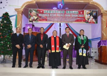 Polres Dairi Gelar Perayaan Natal Tahun 2023 yang dilaksanakan di Gereja HKI Sidikalang, Jalan Pakpak Kecamatan Sidikalang Kabupaten Dairi. Kamis 21-12-2023, sekira pukul 16.00 wib s/d 20.00 wib.
