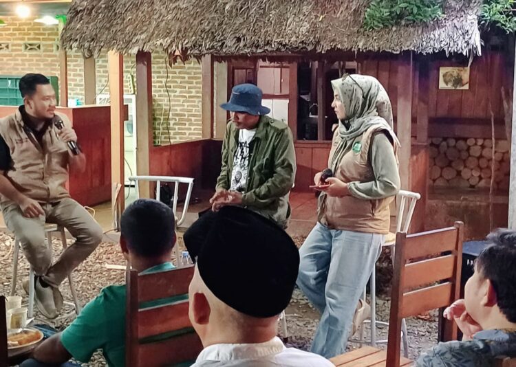 Acara nonton bareng debat cawapres yang diadakan Relawan Pengusaha Muda Nasional (Repnas) Aceh, diisi dengan talkshow, yang mengakat tema "Aceh, Indonesia's Coffee Capital?" Deputi Influencer Repnas Aceh Rima Melati, memandu diskusi ini, yang dihadiri sejumlah pengusaha dan anak muda di Banda Aceh dan sekitarnya berlangsung RM Nyak Omar, Jumat 22 Desember 2023.