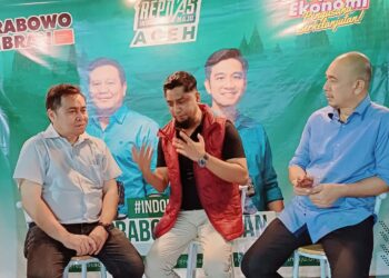 Ketua Relawan Pengusaha Muda Nasional (Repnas) Aceh, Mahfudz Y Loethan di sela-sela Nobar yang diselenggarakan pihaknya menyebutkan, penampilan Gibran dalam debat ini, mengejutkan semua orang yang selama ini menghujat dan memberi nilai negatif kepada putra Presiden RI, Joko Widodo itu.