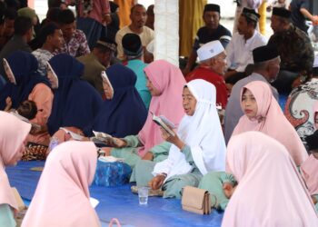 Pemerintah Kabupaten Nagan Raya melalui Dinas Syari'at Islam melakukan zikir dan do'a bersama dalam rangka memperingati Bencana Gempa dan Tsunami Aceh ke-19. Kegiatan zikir dan do'a bersama mengenang peristiwa tanggal 26 Desember 2004 silam itu, dipusatkan di Masjid Babul Huda, Gampong Cot Mue, Kecamatan Tadu Raya, kabupaten setempat, Senin 26/12/2023.