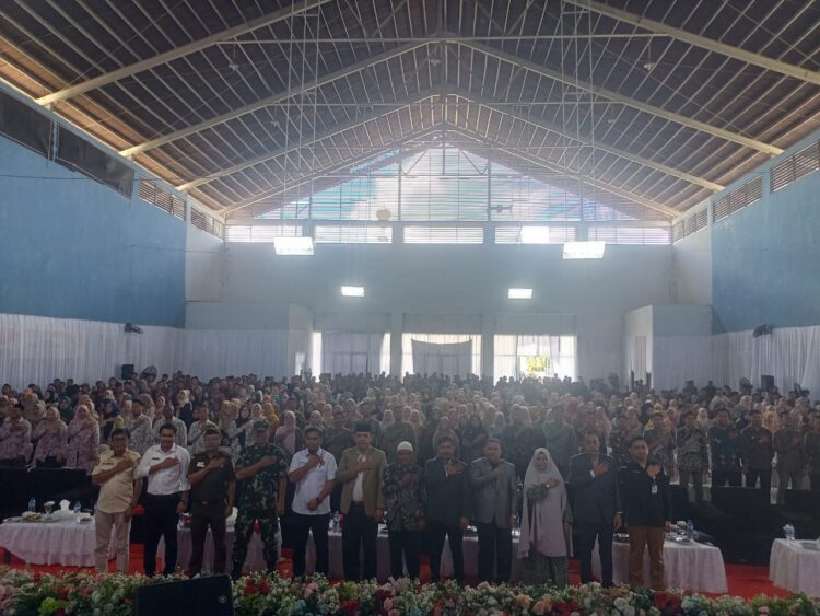 Arif Budiman, Rabu (20/12/2023) saat Pembukaa kegiatan Bimtek pemungutan, perhitungan, dan rekapitulasi hasil perhitungan perolehan suara, serta penggunaan aplikasi Sirekap pada pemilu tahun 2024 kepada PPK dan PPS se Nagan Raya.