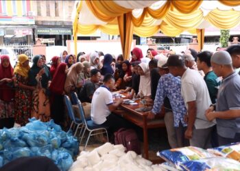 Pemerintah Kabupaten (Pemkab) Nagan Raya melalui Dinas Kelautan Perikanan dan Pangan (DKPP) bekerja sama dengan Dinas Pangan Aceh dan Perum Bulog Kanwil Aceh Cabang Meulaboh menggelar Gerakan Pangan Murah (GPM).