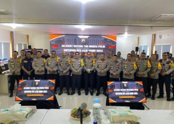 Tim Supervisi Operasi Lilin 2023 dari Mabes Polri meninjau GT Kalikangkung guna mengecek kesiapan Polda Jateng dalam pengamanan kegiatan masyarakat selama liburan Natal dan Tahun Baru pada hari Minggu (24/12/2023) pagi.