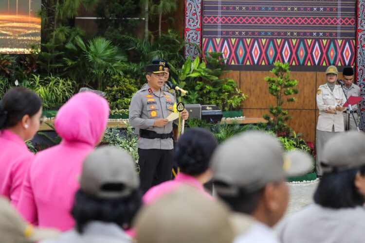 MELANTIK: Kapolda Sumut, Irjen Pol Agung Setya Imam Effendi, melantik pejabat utama dan sejumlah kapolres di Aula Tribrata Mapoldasu, Kamis (4/1/2024). (Foto Dok/ Polda Sumut)