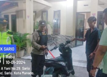 Personel Polsek Sario melakukan Operasi Knalpot Racing/Brong di Wilayah Hukum Polsek Sario di bawah pimpinan langsung Kapolsek Sario Iptu Herry Johanis pada Rabu, 11 Januari 2024, antara pukul 19.00 hingga 22.00 WITA.